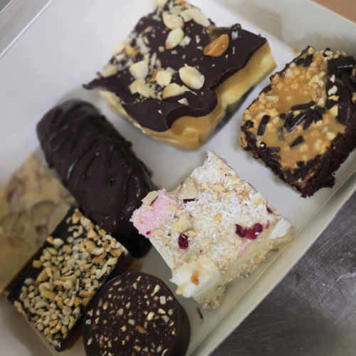 Mixed box of 7 keto sweet treats